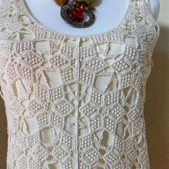 Kenar Crochet Tank Top - Picture 3 of 5